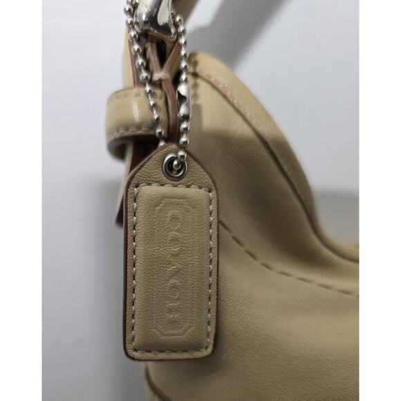 Vintage Coach Y2K Beige Leather Soho Hobo Shoulder Bag 9541 - Picture 3 of 15